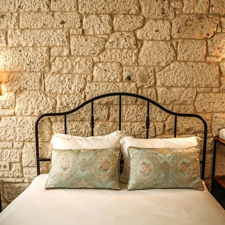 Hotel Nill's Stone House