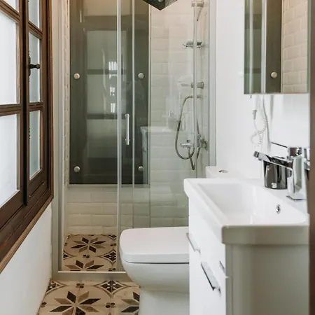 Nill's Stone House Çeşme