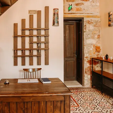 Nill's Stone House Szálloda